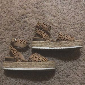 OBO Soda tan and black speckled wedge sandals